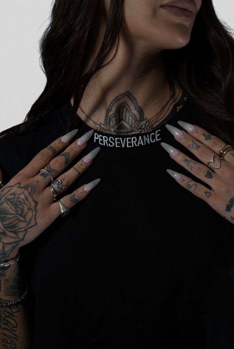 T-shirt "PERSEVERANCE"